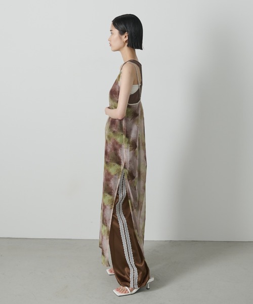 AIC.（エーアイシー）の「ぼかし模様チュールスリットワンピース（ワンピース・レディース・ライトグリーン/ブルー・FREE）」の7枚目の写真