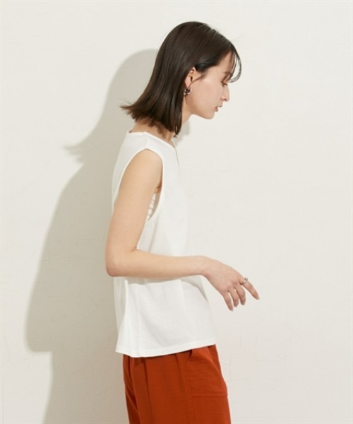 nissen(ニッセン)の「2点セット(シアーニット+タンクトップ)(ニット/セーター・レディース・オフホワイト/サックスブルー/ブラック・M/L/LL)」の19枚目の写真