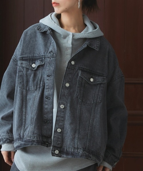 Soiunique（スワユニーク）の「綿１００％オーバーサイズデニムジャケット ［Soiunique］（デニムジャケット・レディース・ブラック/ブルー/インディゴブルー・M）」の2枚目の写真