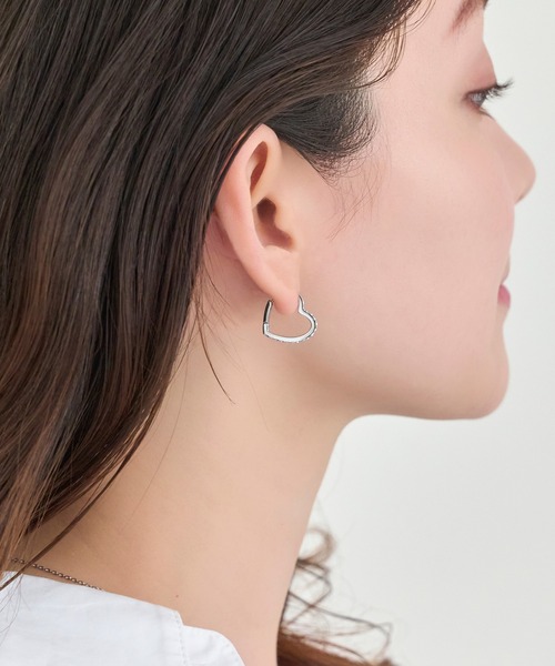 Phoebe（フィービィー）の「【金属アレルギー対応】ワンタッチライナーモチーフビジューフープピアス ハート/星スター（ピアス（両耳用）・レディース・ゴールド系2/シルバー系1/ゴールド系1/シルバー系2・FREE）」の16枚目の写真