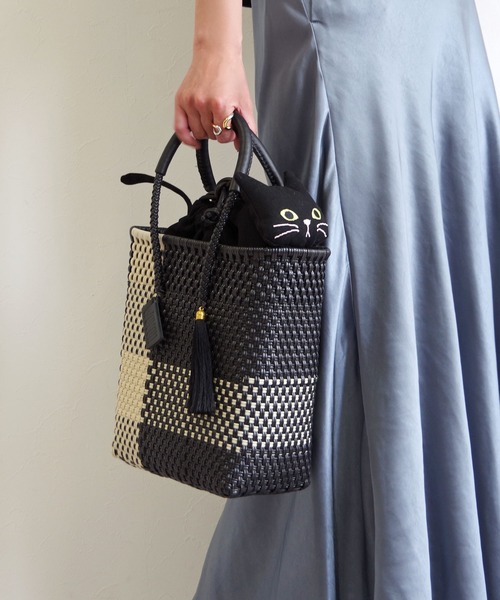 最終価格　定価16500円美品WOVEN メルカドバッグ ウーヴン WOVEN メルカドバッグ ミドルトート bk-bag-mid-pl-ver