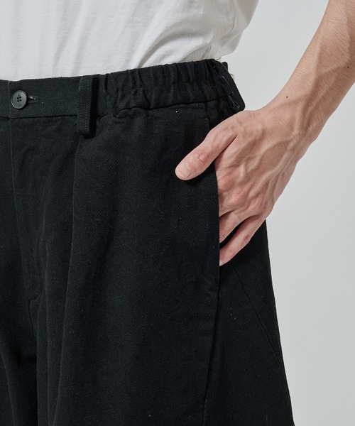 STUDIOUS（ステュディオス）の「【STUDIOUS】BALLOON WIDE DEINM PANTS（デニムパンツ・メンズ・インディゴブルー/ブラック・1/2）」の19枚目の写真