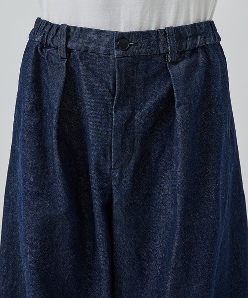 STUDIOUS（ステュディオス）の「【STUDIOUS】BALLOON WIDE DEINM PANTS（デニムパンツ・メンズ・インディゴブルー/ブラック・1/2）」の3枚目の写真