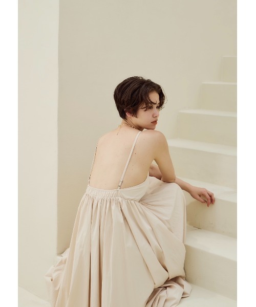 NOTREemor（ノートルエモア）の「volume flare camisole dress（ワンピース・レディース・ブラック/ライトベージュ/ピンク系その他・MEDIUM/SMALL）」の18枚目の写真