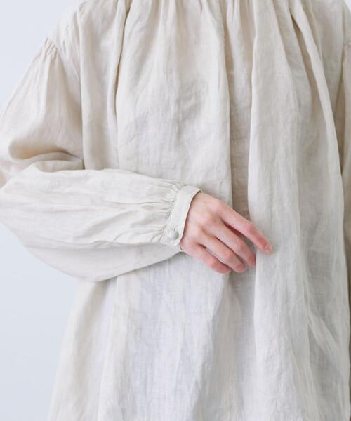 かぐれ（カグレ）の「リネンスモックブラウス（シャツ/ブラウス