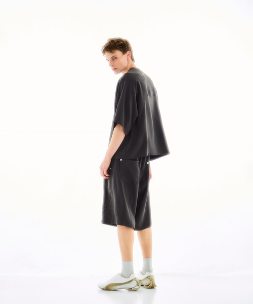 CONZ(コンズ)の「PANEL OVER CREW NECK TEE(Tシャツ/カットソー・メンズ・ブラック/ダークグレー・1/2/3)」の18枚目の写真
