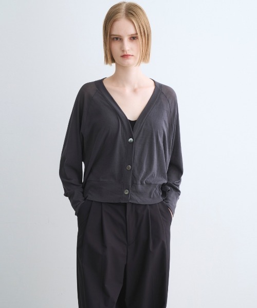 three dots(スリードッツ)の「ソフトシースルー カーディガン(カーディガン/ボレロ・レディース・ネイビー/ブラック/チャコールグレー/ブルー/グレー/ホワイト/グリーン/ダークベージュ/ブルー系その他・SMALL)」の21枚目の写真