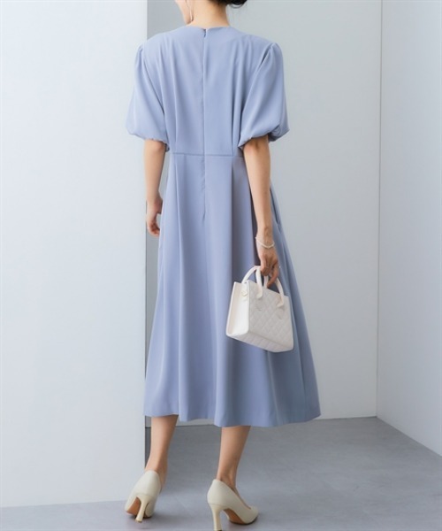 7days Life Styling(セブンデイズライフスタイリング)の「美極とろみ素材メタルパーツボリューム袖タックワンピース(しわになりにくい・洗濯機OK)(ワンピース・レディース・チャコール/グレー・S/M/L/LL)」の6枚目の写真