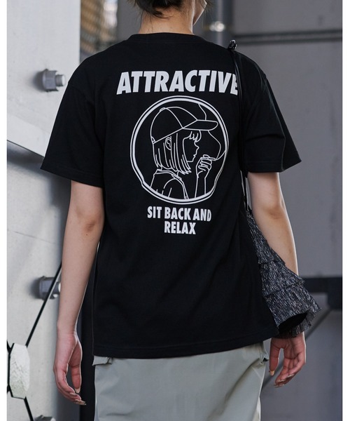 MODISH GAZE(モディシュガゼ)の「【MODISH GAZE】スモーキングガール SIT BACK AND RELAX半袖Tシャツ(Tシャツ/カットソー・メンズ・ブラック/ネイビー/ネイビー×ホワイト/ホワイト・MEDIUM/X-LARGE/LARGE)」の14枚目の写真