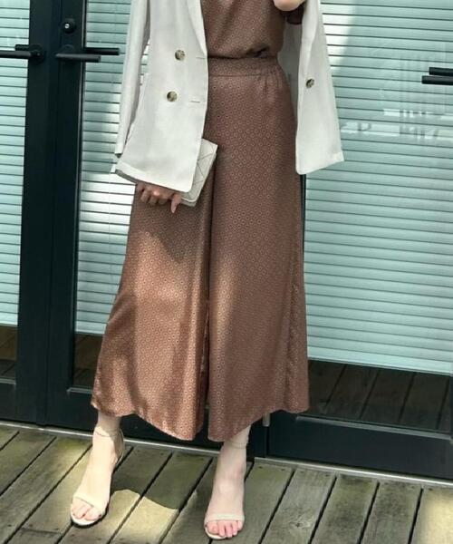 COUP DE CHANCE(クードシャンス)の「【手洗い可/日本製】小紋柄ワイドパンツ(その他パンツ・レディース・ダークブラウン系/ネイビー系・40/38/36/34)」の3枚目の写真