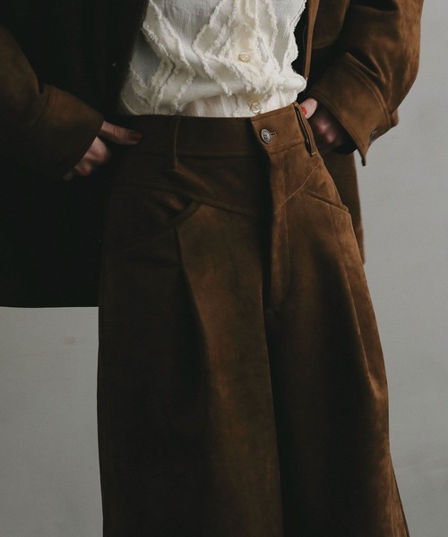 BAYFLOW（ベイフロー）の「【EF(エフ)】フェイクスエードハーフパンツ（WOMEN）（その他パンツ・レディース・ブラウン・FREE）」の4枚目の写真