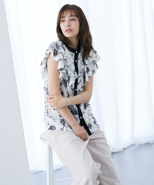 slattgir（スラットジール）の「高身長　花柄フリルブラウス（トールサイズ）（シャツ/ブラウス・レディース・ネイビー系/ホワイト系・TL/TLL/T3L/T4L/T5L/TM）」の4枚目の写真