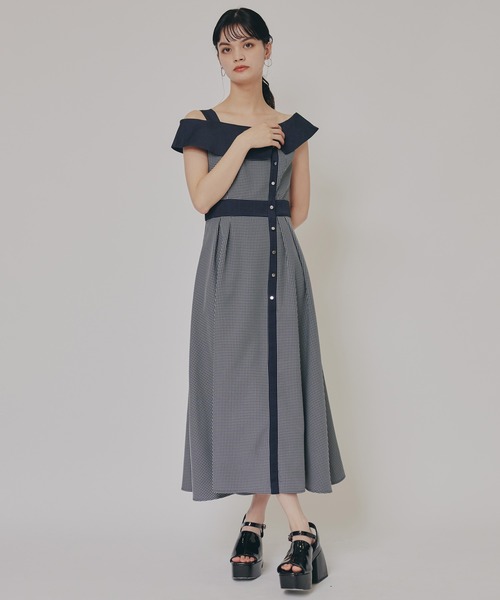 REDYAZEL（レディアゼル）の「バイカラーアシメショルダーワンピース（ワンピース・レディース・ダークグリーン/グレー/ネイビー・FREE）」の13枚目の写真