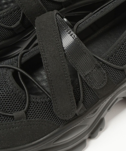 LOWRYS FARM(ローリーズファーム)の「レースアップバレエスニーカー 570526(スニーカー・レディース・アイボリー/ブラック/ブラウン・MEDIUM/LARGE)」の22枚目の写真