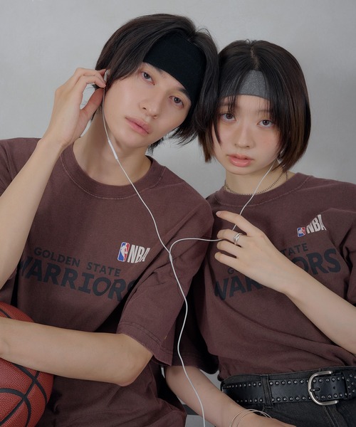 Perushu（ペルーシュ）の「Perushu／NBA チームロゴTシャツ（Tシャツ/カットソー・メンズ・ボルドー/ネイビー/ブラウン/ブラック/ダークブルー/ブラック系・SMALL/MEDIUM/LARGE）」の16枚目の写真