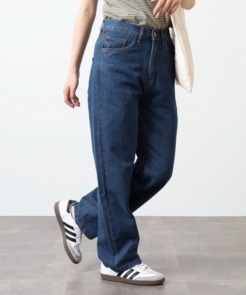 atONE(アットワン)の「スリムストレートデニムパンツ(デニムパンツ・レディース・ダークネイビー/ネイビー/ライトブルー・LL/L/M)」の21枚目の写真