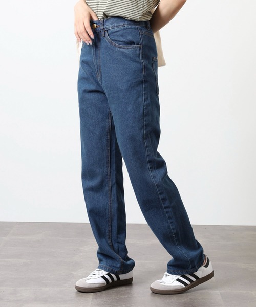 atONE(アットワン)の「スリムストレートデニムパンツ(デニムパンツ・レディース・ダークネイビー/ネイビー/ライトブルー・LL/L/M)」の22枚目の写真