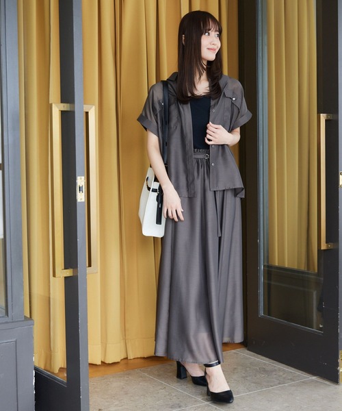 Andemiu（アンデミュウ）の「シャツセットアップ582104（シャツワンピース・レディース・レッド/ライトグレー/ネイビー/モカ/ダークグレー/ブラック・FREE）」の4枚目の写真