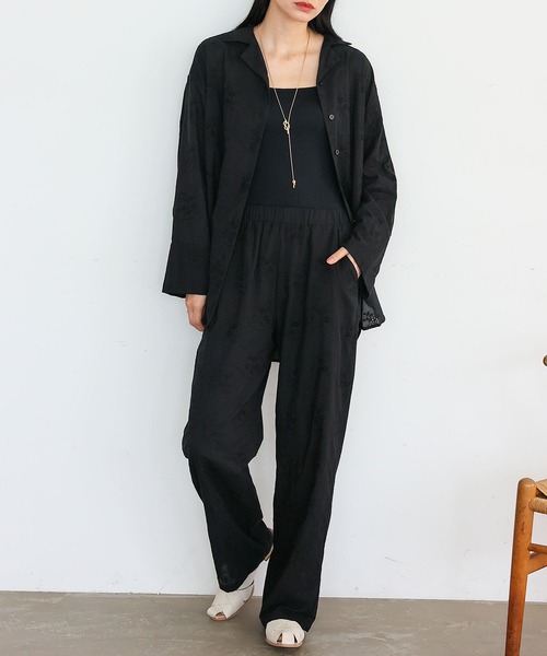 No Rule No Line（ノール－ルノーライン）の「コットンフラワーエンブロイダリーレースパンツ パンチング刺繍レース（スカラップ）レースシアーパンツ（その他パンツ・レディース・ブラック/ホワイト・FREE）」の6枚目の写真