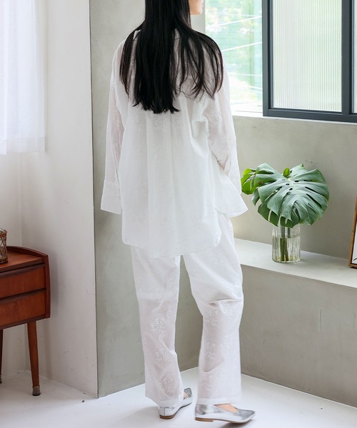 No Rule No Line（ノール－ルノーライン）の「コットンフラワーエンブロイダリーレースパンツ パンチング刺繍レース（スカラップ）レースシアーパンツ（その他パンツ・レディース・ブラック/ホワイト・FREE）」の17枚目の写真