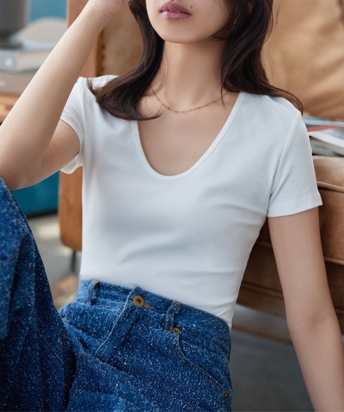 KOBE LETTUCE（コウベレタス）の「深Uネック半袖シンプルTシャツ（Tシャツ/カットソー・レディース・オフホワイト/ネイビー/ブルー・M）」の4枚目の写真