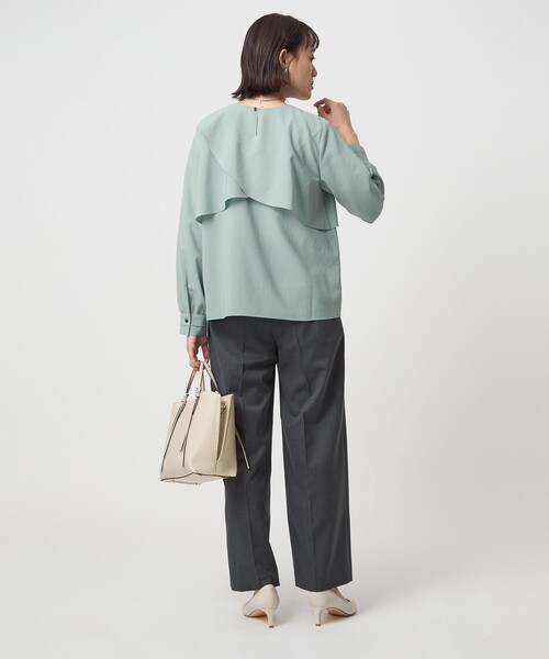 green label relaxing（グリーンレーベルリラクシング）の「ケープ ロングスリーブ ブラウス（シャツ/ブラウス・レディース・ネイビー/ライム/オフホワイト・FREE）」の12枚目の写真