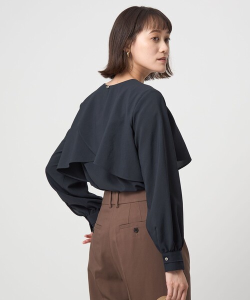 green label relaxing（グリーンレーベルリラクシング）の「ケープ ロングスリーブ ブラウス（シャツ/ブラウス・レディース・ネイビー/ライム/オフホワイト・FREE）」の18枚目の写真