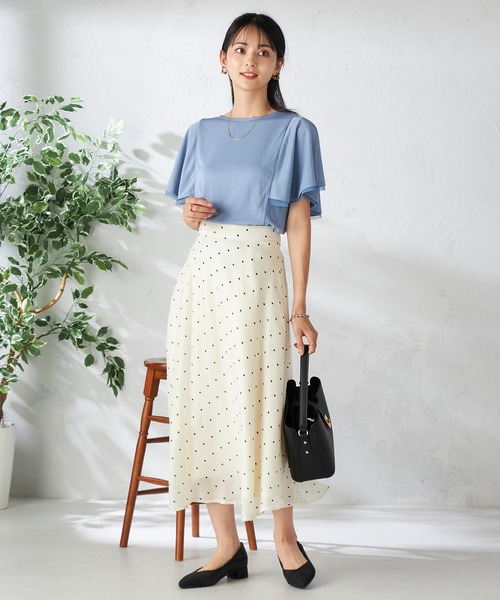 a.v.v(アーヴェヴェ)の「ローカットセパレートフラットパンプス(パンプス・レディース・ブラック/アイボリー/ボルドー・24.5/23.5/22.5)」の6枚目の写真