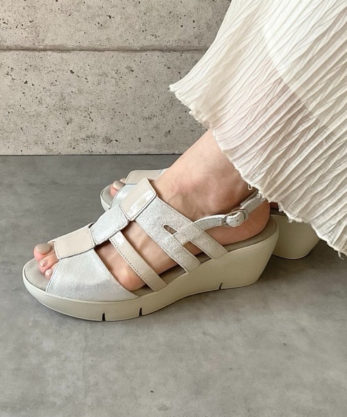 日本製／本革／軽量／3E幅】ふかふかポコポコインソール 異素材グルカ