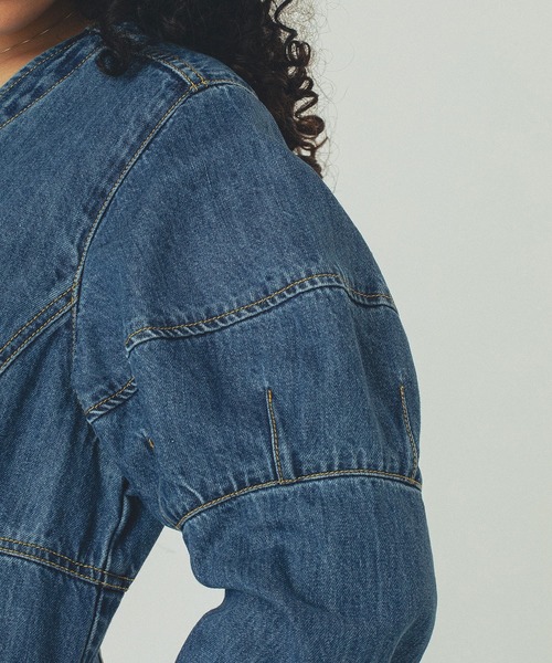 ROSE BUD（ローズバッド）の「(mici)DENIM VOLUME SLEEVE DRESS（ワンピース・レディース・インディゴブルー/ブラック・ONE SIZE）」の13枚目の写真