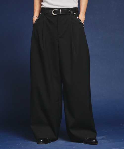 Adoon plain（アドーンプレーン）の「【セットアップ対応】Eyelet-Detail Assorted Two-Tuck Wide Slacks / ハトメデザインアソート2タックワイドスラックス（スラックス・メンズ・その他/チャコールグレー/ブラック/グレー・SMALL/LARGE/MEDIUM）」の17枚目の写真