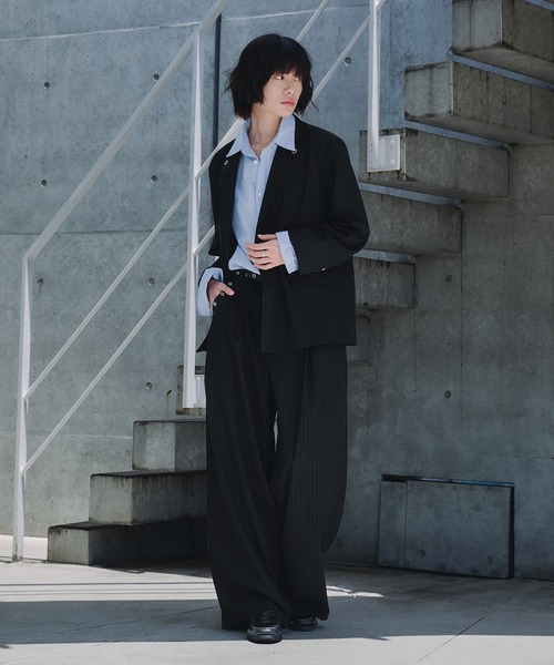 セットアップ対応】Eyelet-Detail Assorted Two-Tuck Wide