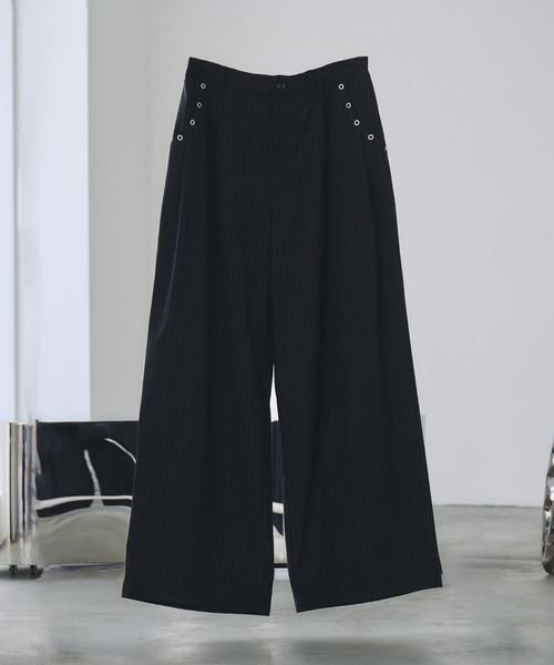 セットアップ対応】Eyelet-Detail Assorted Two-Tuck Wide