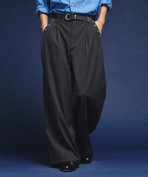 Adoon plain(アドーンプレーン)の「【セットアップ対応】Eyelet-Detail Two-Tuck Wide Slacks / ハトメデザイン2タックワイドスラックス(スラックス・メンズ・その他/チャコールグレー/ブラック/グレー/ブラウン・SMALL/LARGE/MEDIUM)」の13枚目の写真