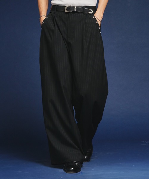 Adoon plain(アドーンプレーン)の「【セットアップ対応】Eyelet-Detail Two-Tuck Wide Slacks / ハトメデザイン2タックワイドスラックス(スラックス・メンズ・その他/チャコールグレー/ブラック/グレー/ブラウン・SMALL/LARGE/MEDIUM)」の22枚目の写真