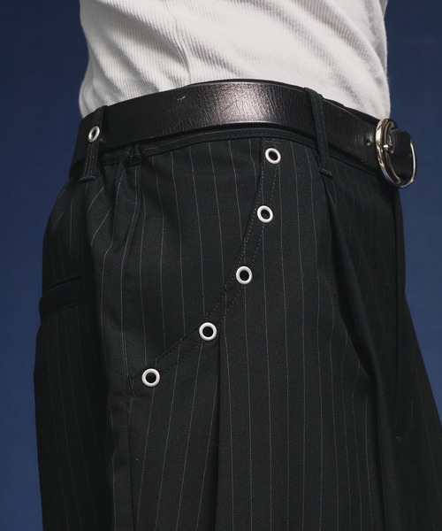 Adoon plain(アドーンプレーン)の「【セットアップ対応】Eyelet-Detail Two-Tuck Wide Slacks / ハトメデザイン2タックワイドスラックス(スラックス・メンズ・その他/チャコールグレー/ブラック/グレー/ブラウン・SMALL/LARGE/MEDIUM)」の19枚目の写真