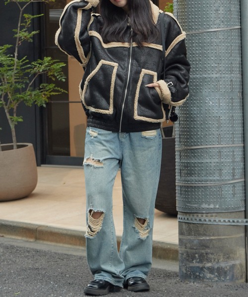 Theater code(シアターコード)の「Piping design Shearling coat/パイピングデザイン フェイクムートンジャケット 秋 秋服メンズ 2026年秋冬 冬服(ムートンコート・メンズ・ブラック/ホワイト・M/L)」の20枚目の写真