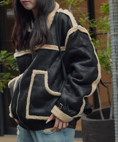 Theater code(シアターコード)の「Piping design Shearling coat/パイピングデザイン フェイクムートンジャケット 秋 秋服メンズ 2026年秋冬 冬服(ムートンコート・メンズ・ブラック/ホワイト・M/L)」の17枚目の写真