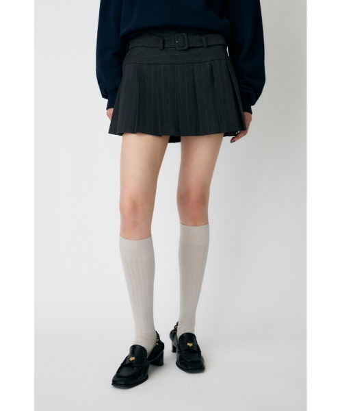 MOUSSY(マウジー)の「【25年AW新作】LOW SLUNG PLEATED ミニスカート(スカート・レディース・グレー系その他/ブラウン・1/2)」の7枚目の写真
