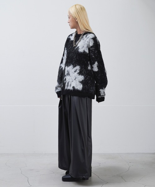 Ellno Loset（エルノロゼット）の「アブストラクトフラワーニット（ニット/セーター・メンズ・パープル/レッド/オフホワイト/ブルーグレー/ブラック・LARGE/MEDIUM/SMALL）」の19枚目の写真