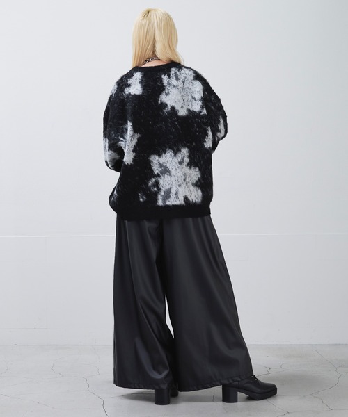 Ellno Loset（エルノロゼット）の「アブストラクトフラワーニット（ニット/セーター・メンズ・パープル/レッド/オフホワイト/ブルーグレー/ブラック・LARGE/MEDIUM/SMALL）」の20枚目の写真