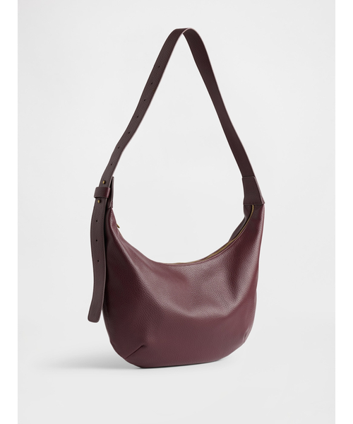 GAP（ギャップ）の「ヴィーガン ペブルレザー スラウチー クロスボディバッグ（ショルダーバッグ・レディース・バーガンディー/ブラック・ONE SIZE）」の6枚目の写真