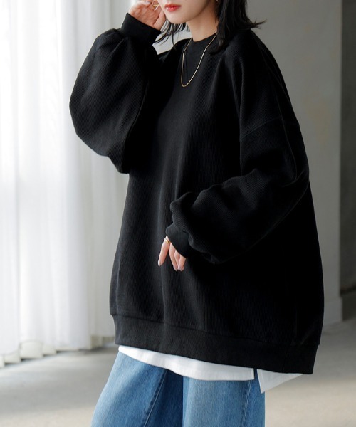 HUG.U(ハグユー)の「ワッフルスウェットプルオーバー(Tシャツ/カットソー・レディース・ブラック/カーキ/ダークブラウン/ダークネイビー/アイボリー/ピンク・FREE)」の1枚目の写真