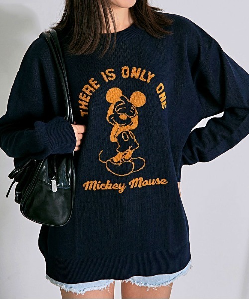 Disney（ディズニー）の「『DISNEY/ディズニー』MICKEY ジャガードニット（ニット/セーター・レディース・グレイッシュベージュ/サックスブルー/スミクロ/ネイビー・M/L/XL）」の4枚目の写真