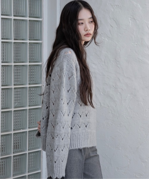 I_am（アイアム）の「openwork scallop knit pullover / オープンワークスカラップニットプルオーバー（ニット/セーター・レディース・グレー/アイボリー・FREE）」の9枚目の写真