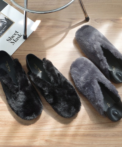 AmiAmi（アミアミ）の「2WAYファーバブーシュパンプス（その他シューズ・レディース・ブラック/グレー・LL/L/S/M）」の3枚目の写真