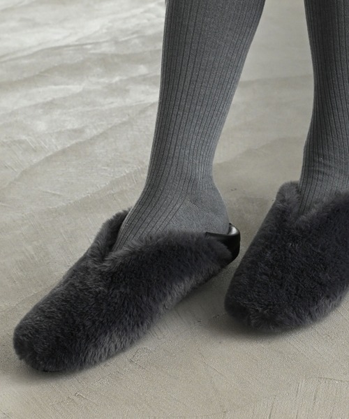 AmiAmi（アミアミ）の「2WAYファーバブーシュパンプス（その他シューズ・レディース・ブラック/グレー・LL/L/S/M）」の8枚目の写真