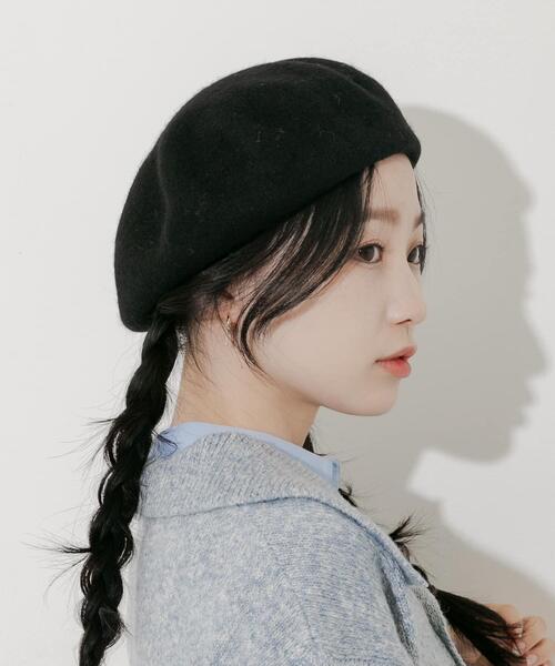 SMELLY（スメリー）の「シンプルバスクベレー（ハンチング/ベレー帽・レディース・グレー/アイボリー/ブラック/レッド・-）」の2枚目の写真