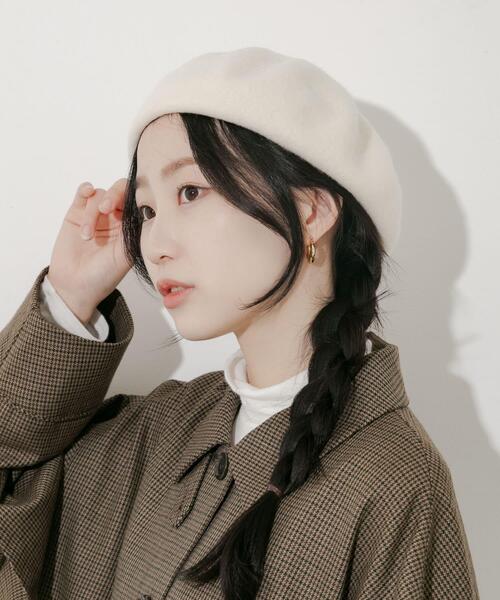 SMELLY（スメリー）の「シンプルバスクベレー（ハンチング/ベレー帽・レディース・グレー/アイボリー/ブラック/レッド・-）」の8枚目の写真