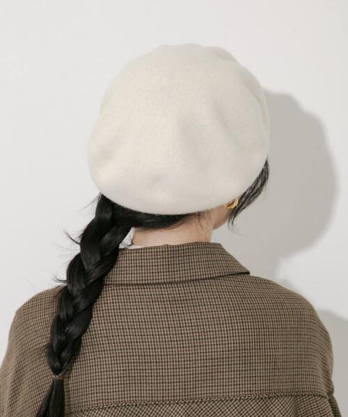 SMELLY（スメリー）の「シンプルバスクベレー（ハンチング/ベレー帽・レディース・グレー/アイボリー/ブラック/レッド・-）」の6枚目の写真